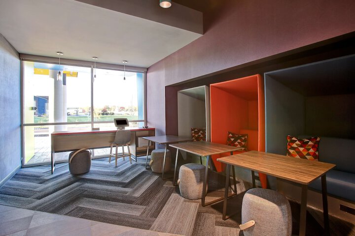 Hotel Interior 14 of 44