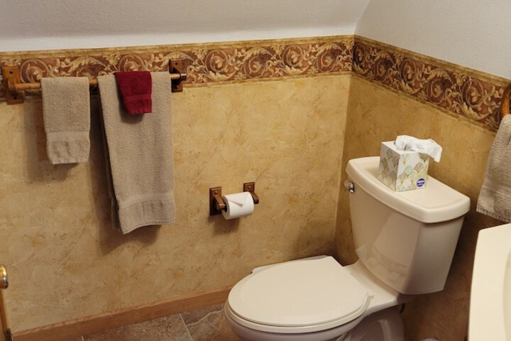 Room 28 of 52