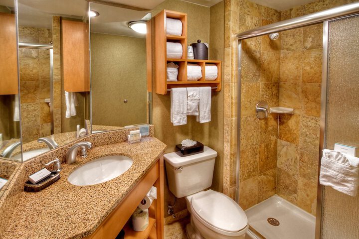 Room 14 of 32