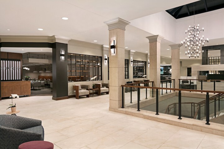 Hotel 4 of 61