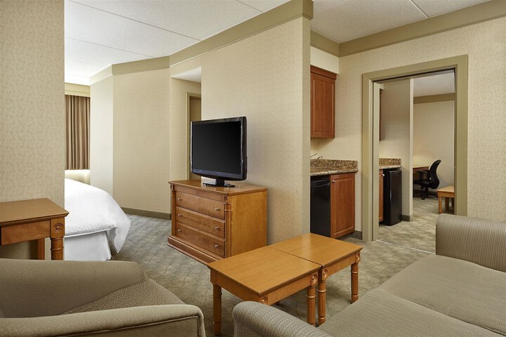 Room 19 of 59