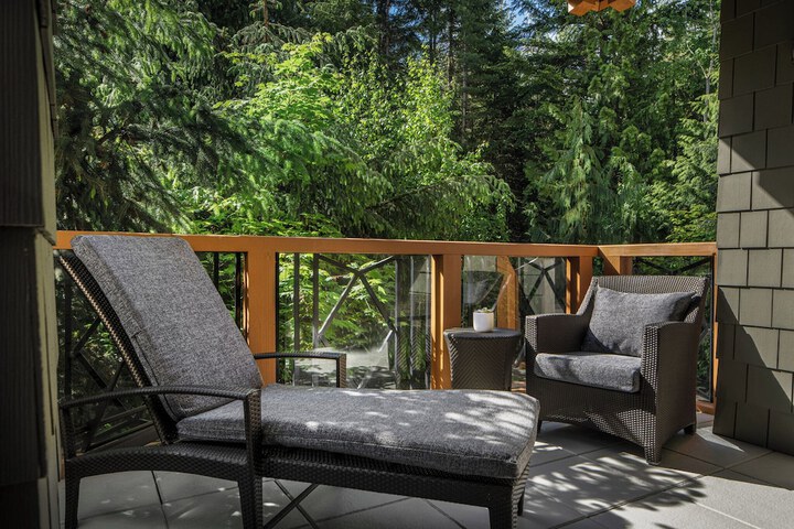 Terrace/Patio 104 of 118