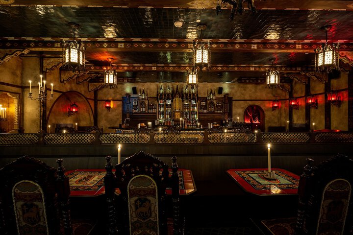 Lafayette Hotel & Club