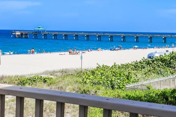 Berkshire Beach Club