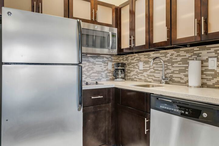 Staybridge Suites St. Petersburg Downtown by IHG