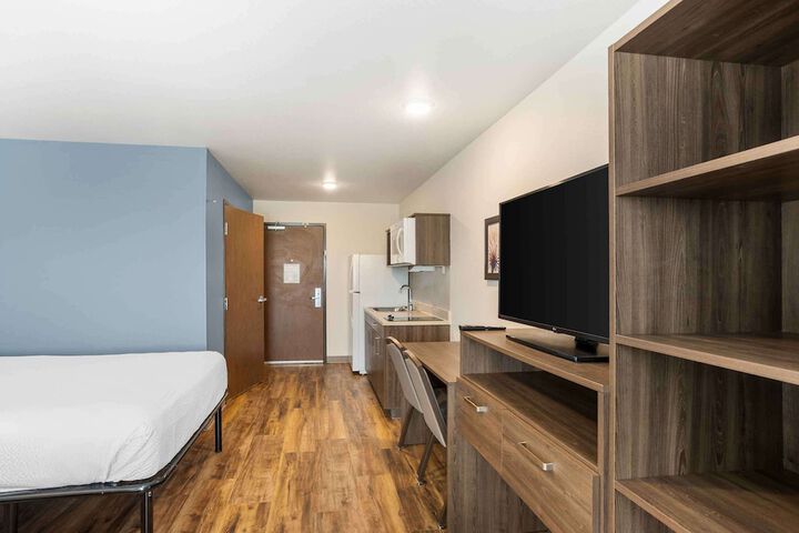 Room 15 of 29