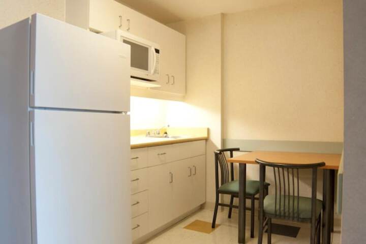 Residence & Conference Centre - Barrie