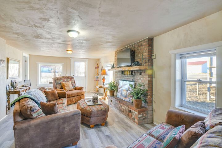 Downtown Del Norte Home Near Hiking & Fishing!