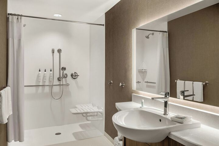 Springhill Suites by Marriott Menomonee Falls