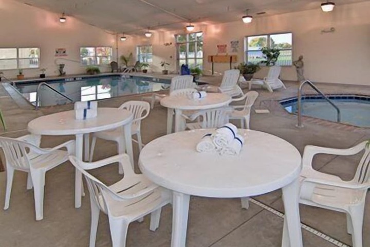 Pool 6 of 34