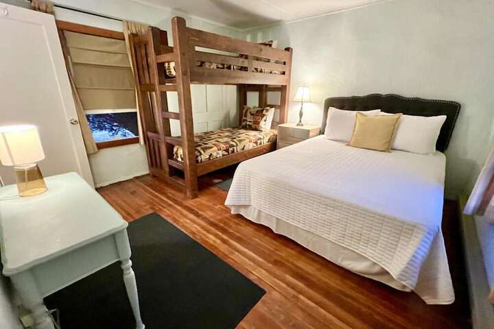 Room 38 of 60