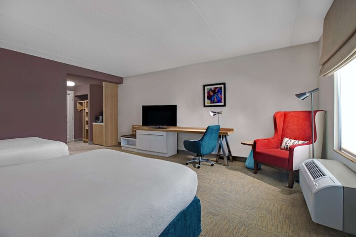 Room 32 of 56