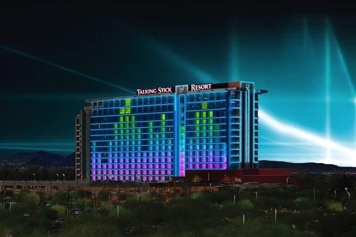 Hotel 4 of 117