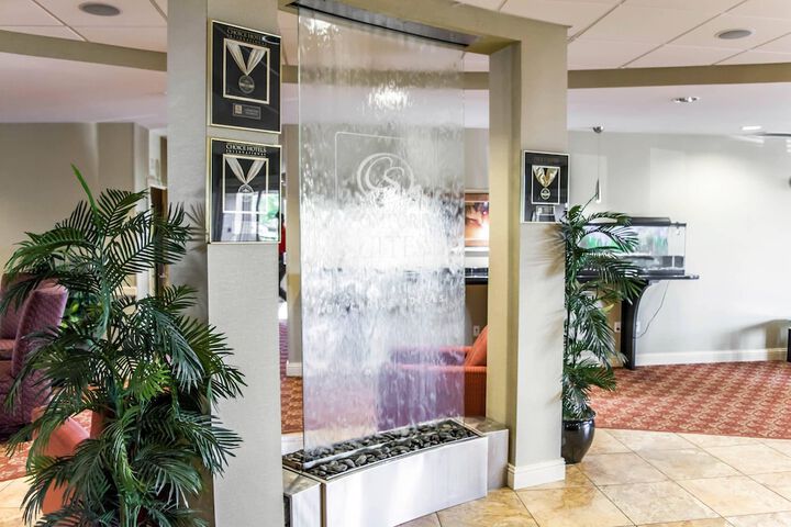 Comfort Suites Palm Bay - Melbourne