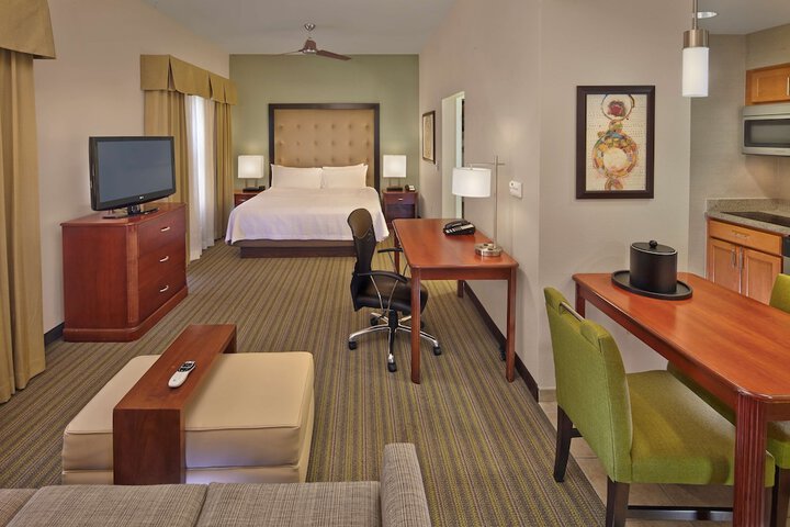 Room 32 of 45