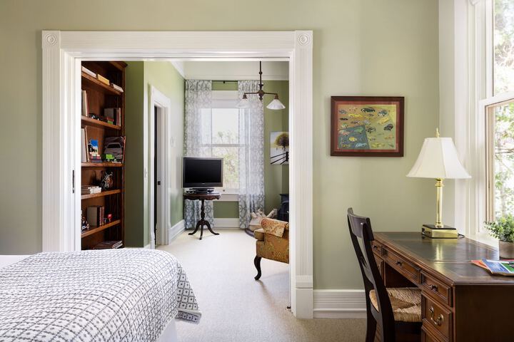Room 56 of 74