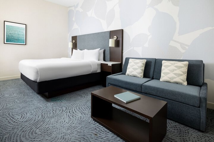 Room 12 of 44
