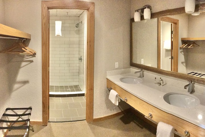 Room 16 of 24