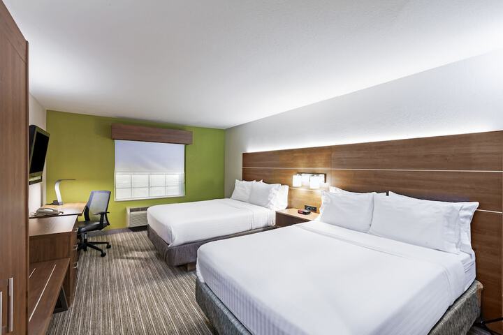 Room 21 of 49