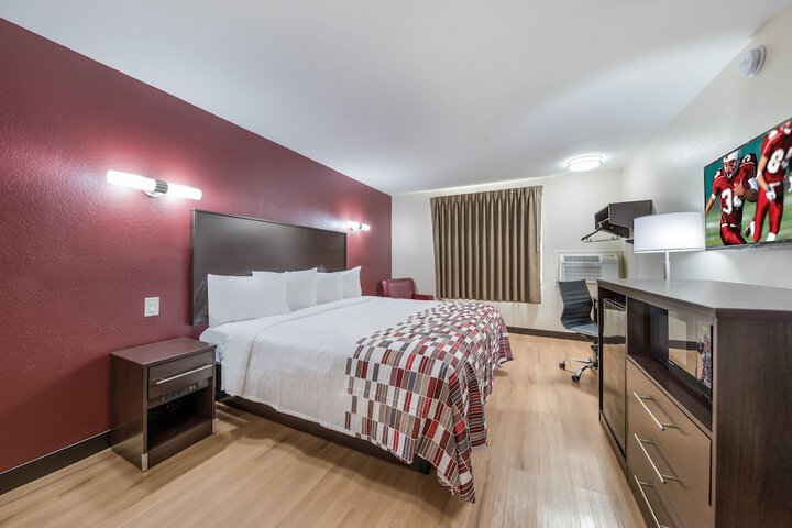 Room 18 of 29