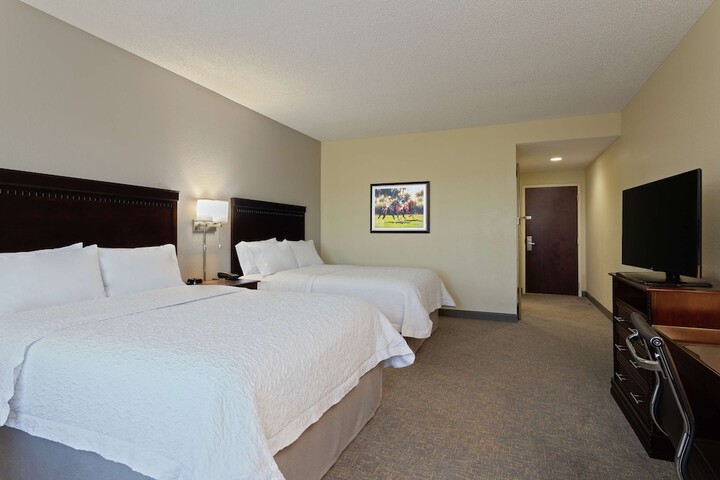 Room 27 of 36