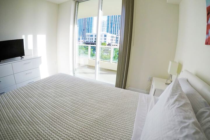 Room 16 of 30