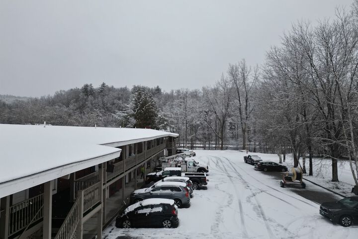 Property Grounds 38 of 42