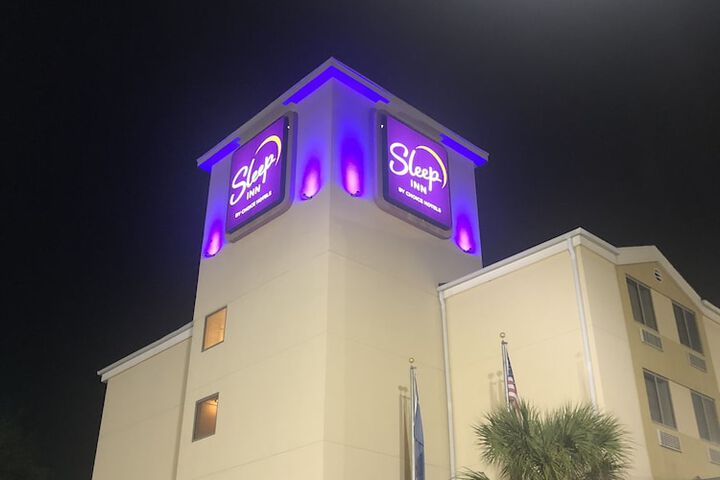 Hotel 3 of 40