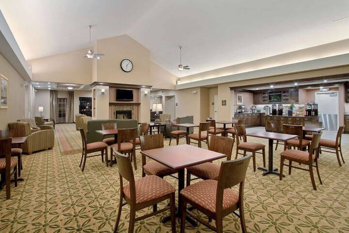 Homewood Suites by Hilton Rochester - Victor
