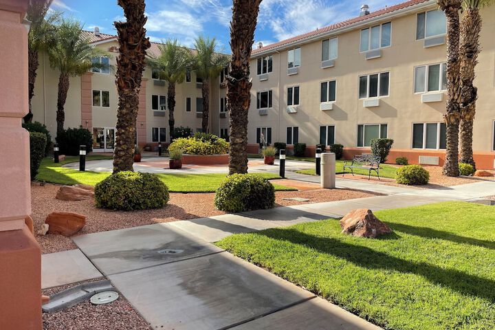 Highland Estates Condotel