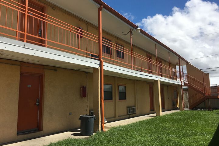 Hotel 7 of 33