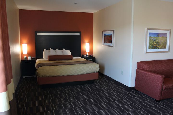 Room 16 of 30
