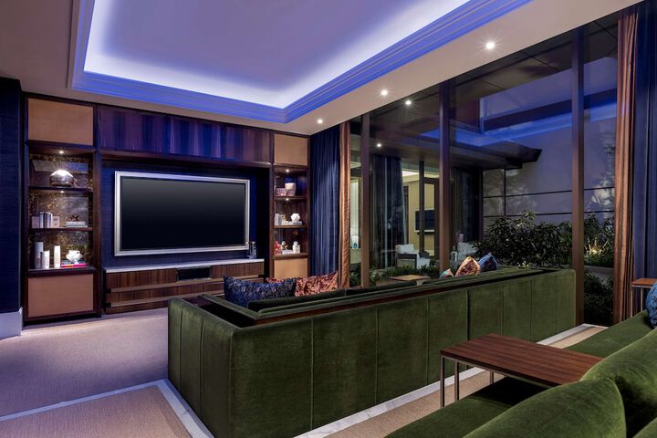 Room 36 of 152