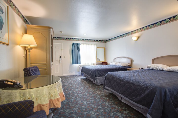 Room 35 of 39