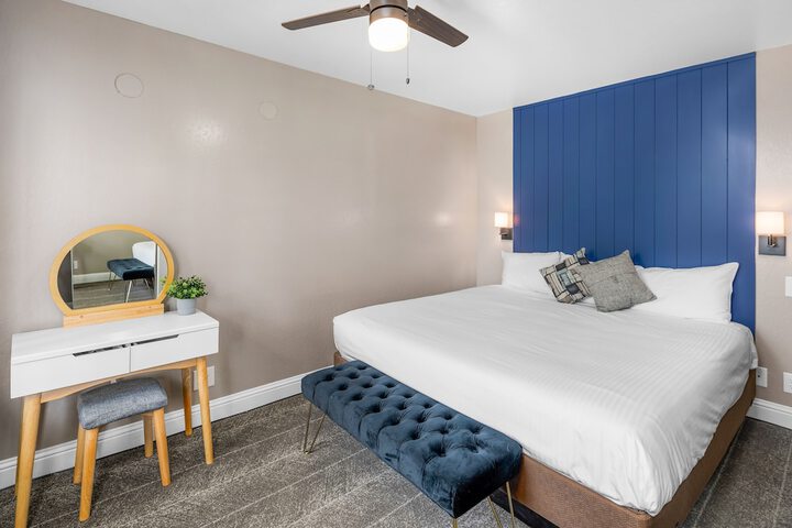 Room 7 of 31