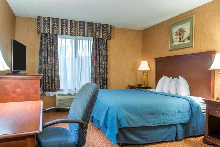 Room 21 of 40