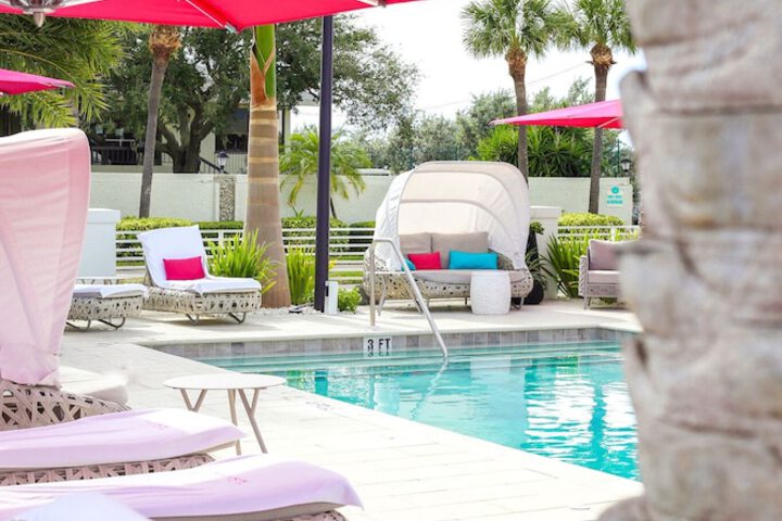 The Saint Hotel