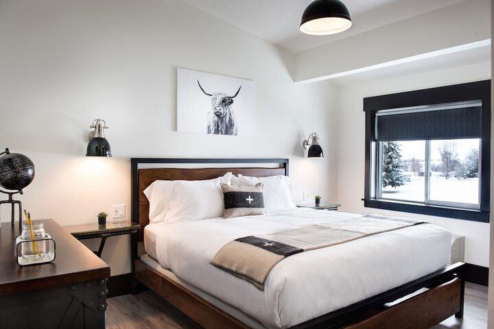 Room 21 of 28