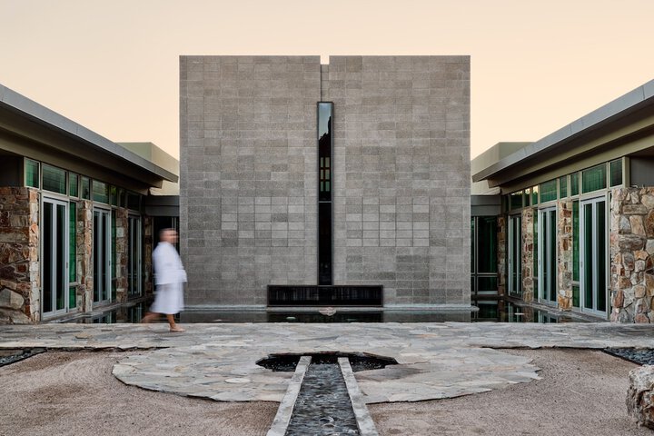 Sanctuary Camelback Mountain Resort and Spa
