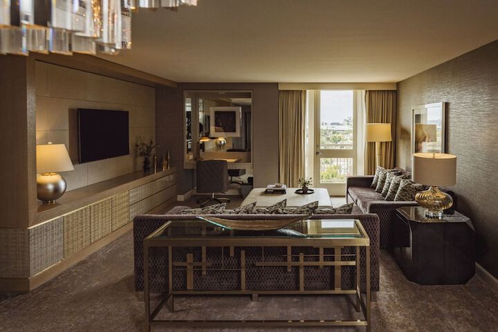 LErmitage Beverly Hills