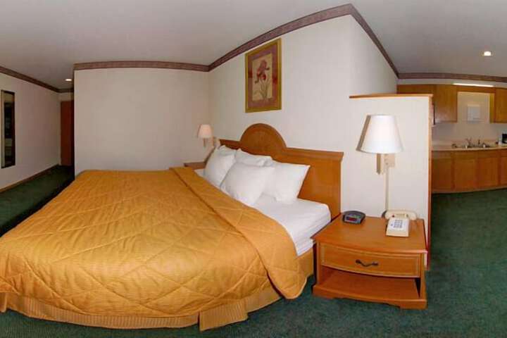 Room 18 of 25