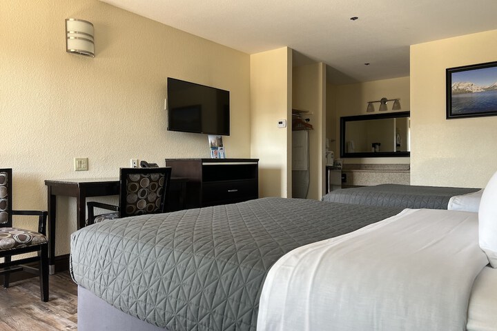 Room 36 of 46