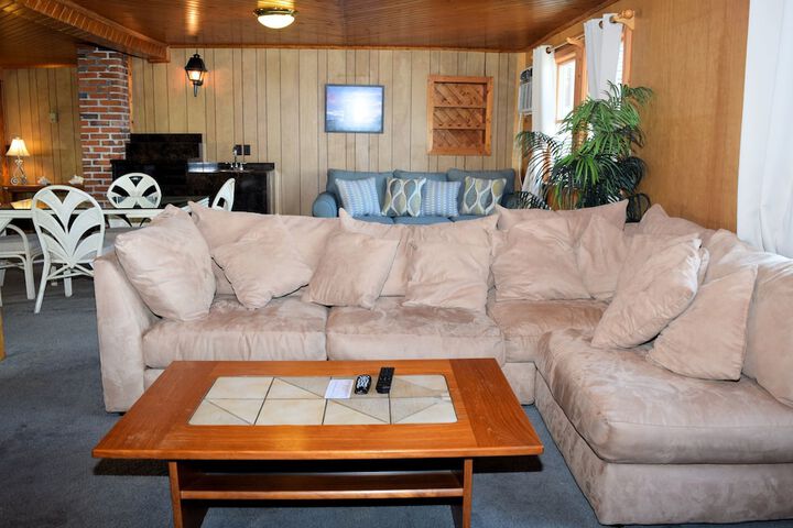 Blackbeards Lodge