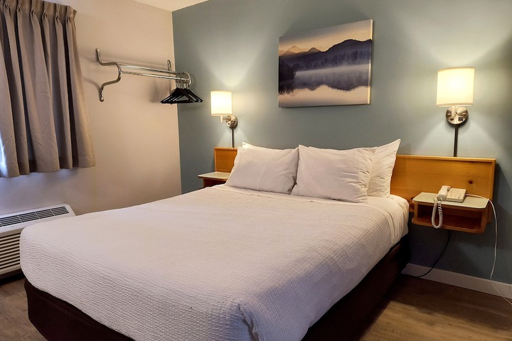 Fireweed Motel