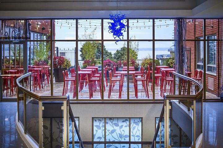 Waterfront Hotel Downtown Burlington