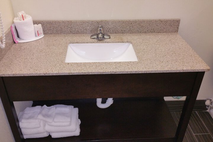 Americas Best Value Inn & Suites Phenix City