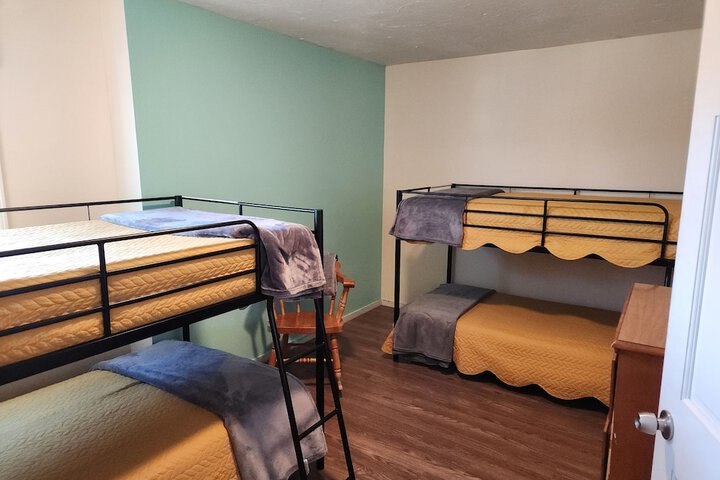 Jonathan Edwards Motel