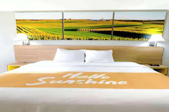 Days Inn by Wyndham Salina South