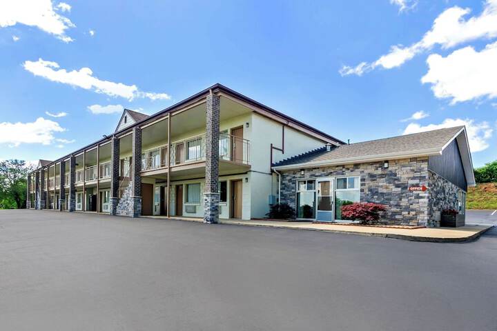Hotel 6 of 48