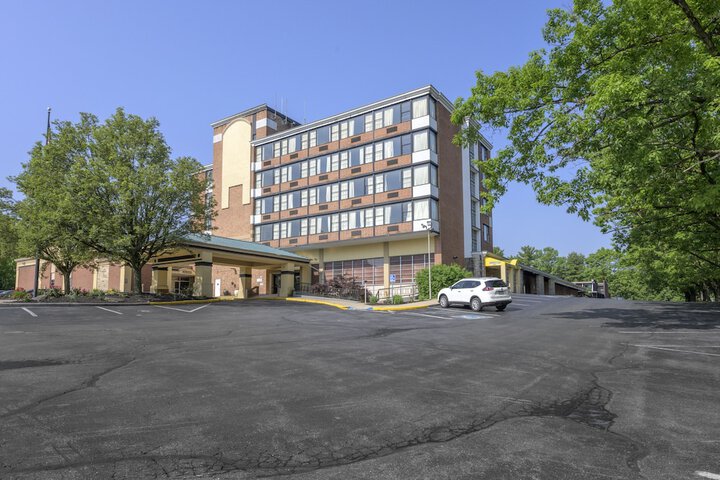 Hotel 3 of 45